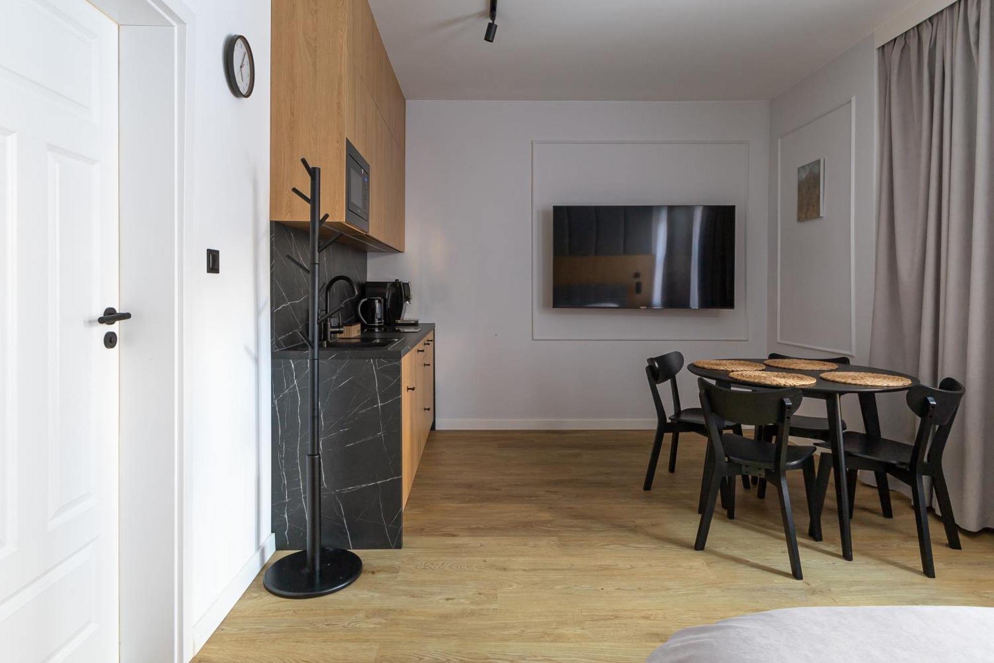 Glow Apartments - Apartamenty Studio Kozia Gdansk Srodmiescie المظهر الخارجي الصورة